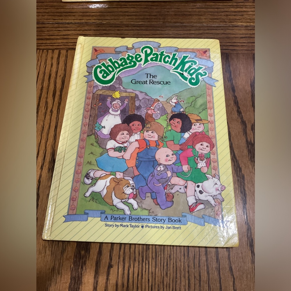 Set of 8 Cabbage Patch Kids collectible books - Picture 8 of 10